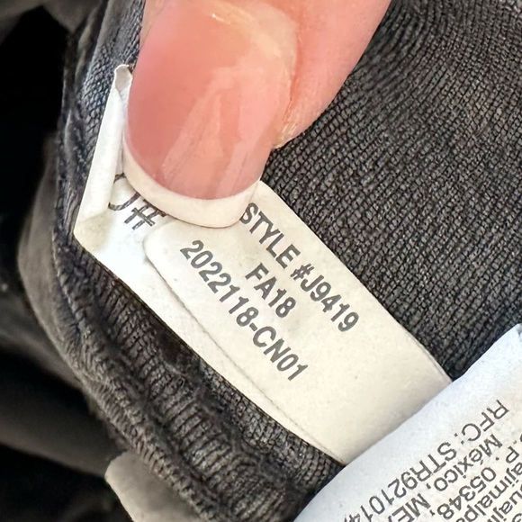 madewell tall curvy cali demi boot jeans in berkeley black - Picture 9 of 11